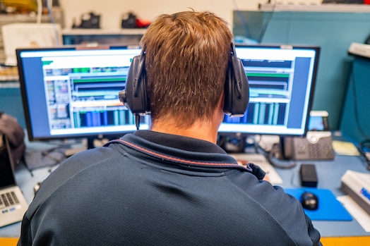  A civilian member assigned to the 25th Space Range Squadron, Space Delta 11, conducts range control operations during exercise Resolute Space 2025 in Colorado Springs, Colo., July 29, 2025. The 25th SRS supported Resolute Space, Resolute Forces Pacific (REFORPAC) and the broader Department-Level Exercise by providing an electromagnetic range environment that enabled exercise participants to train in realistic conditions. (U.S. Space Force photo by Isaac Blancas)