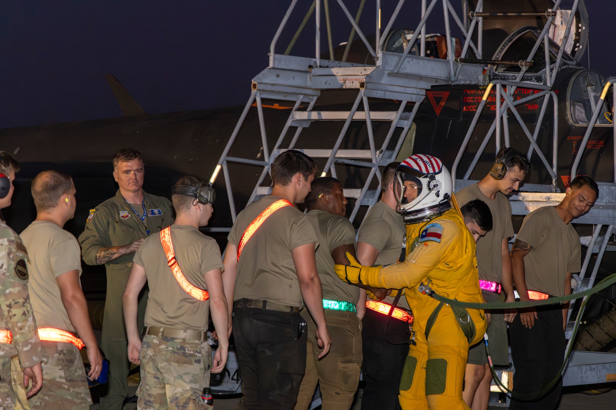 Cory “ULTRALORD” Bartholomew, 1st Reconnaissance Squadron (RS) assigned flight safety officer, shakes hands with the members of the 9th Aircraft Maintenance Squadron who prepared a 9th Reconnaissance Wing TU-2S Dragon Lady for his flight from Beale Air Force Base (AFB), California, July 31st, 2025.