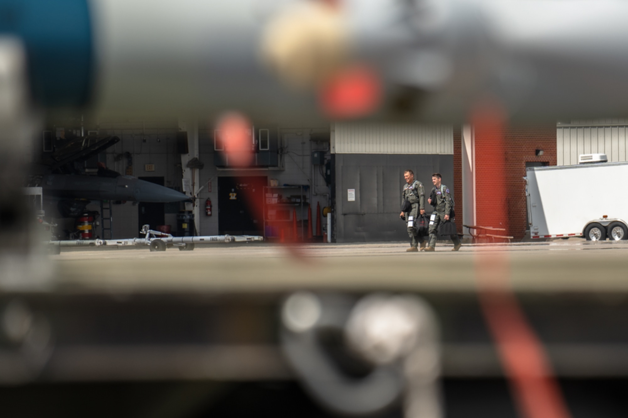 The ICT training focused on cutting ground time through the rapid recovery and relaunch of fighters utilizing hot pit refueling and rapid re-arm.