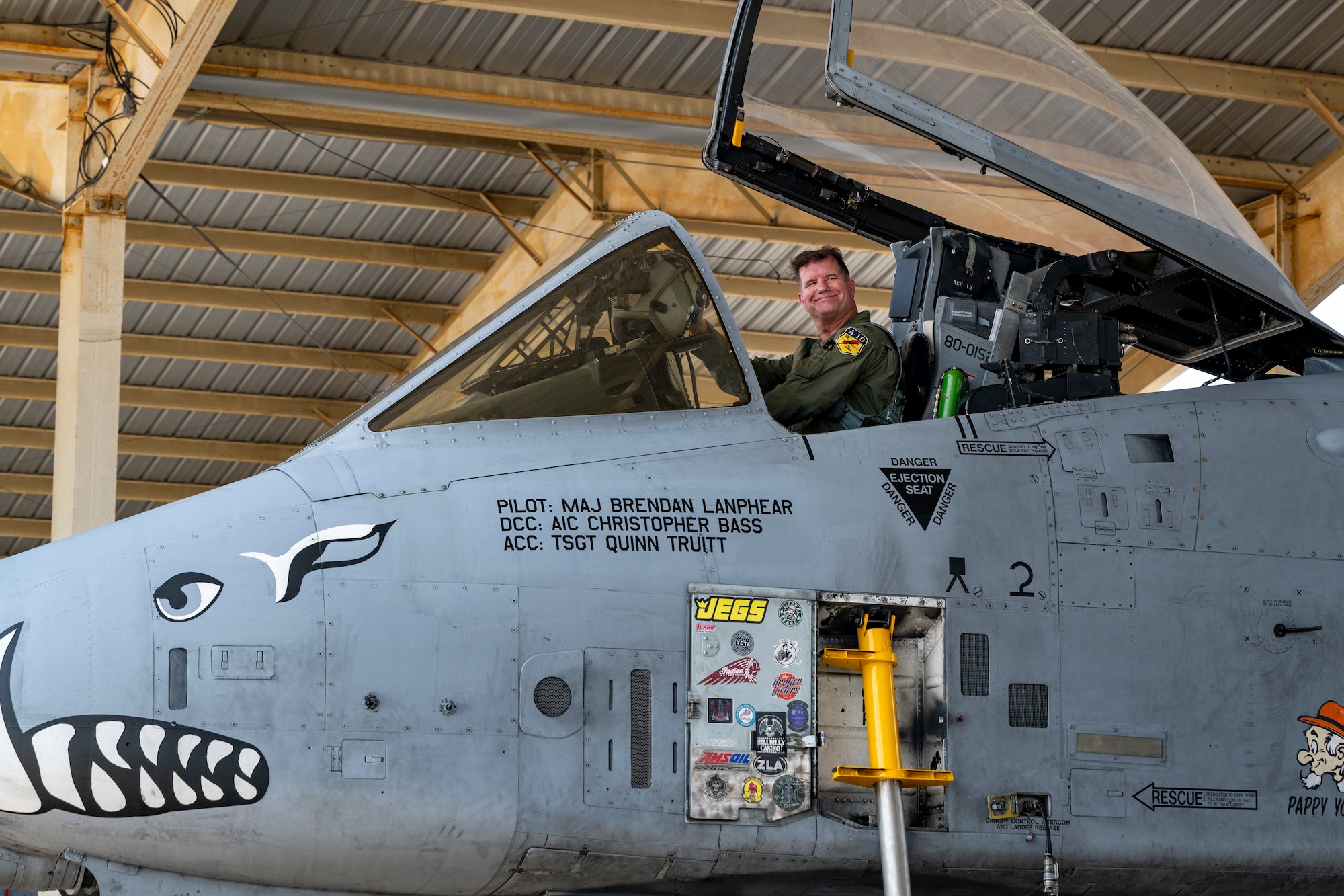 Colonel Brian "B-Lite" Leiter retires