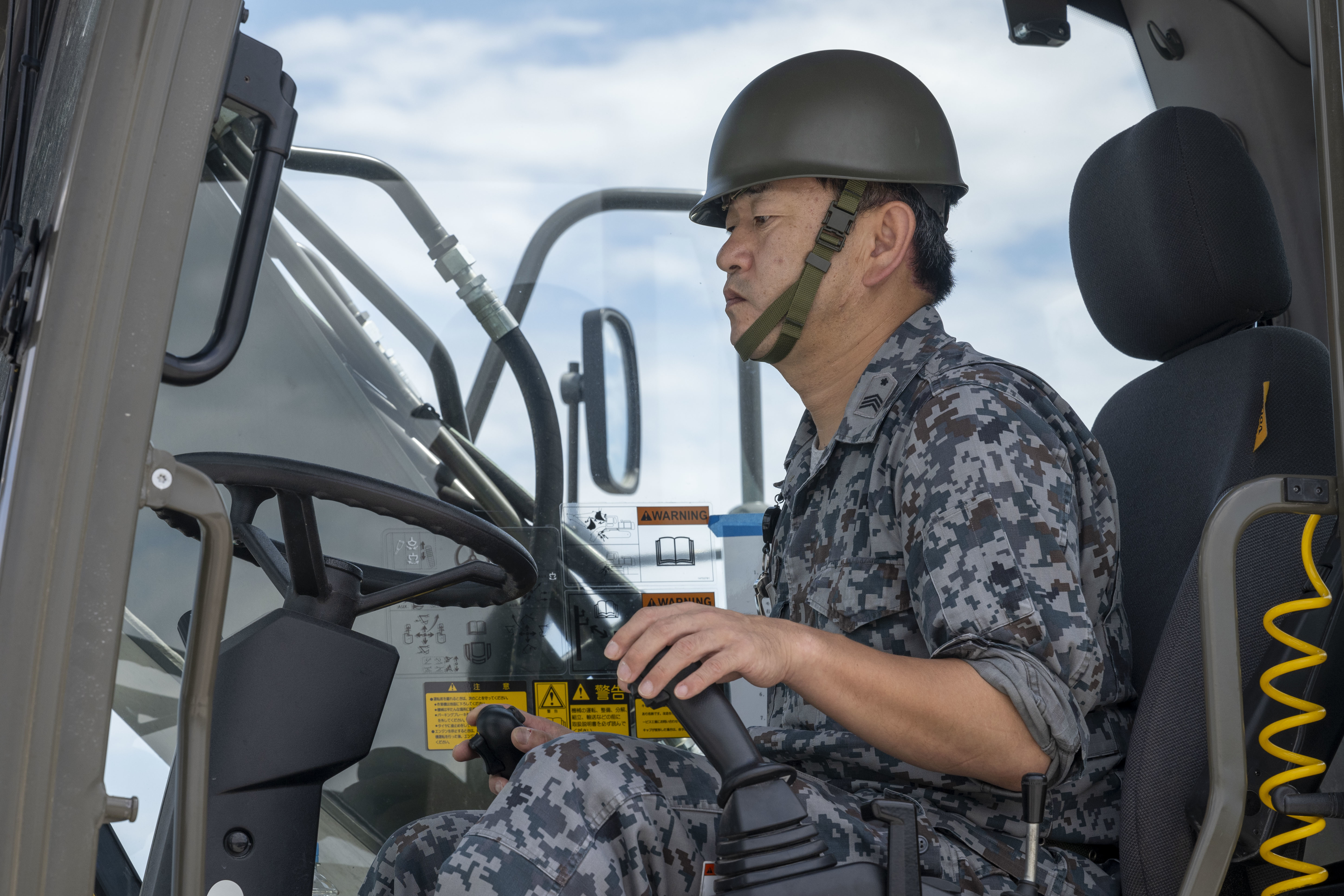 Air Force, JASDF conduct bilateral rapid airfield damage