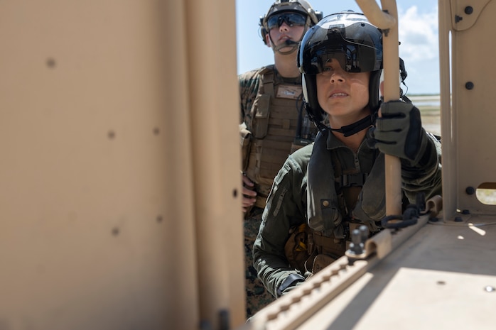 U.S. Marines with 2nd DSB execute external lifts with a JLTV