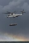U.S. Marines with 2nd MAW execute external lifts and helocasting alongside U.S. Army Special Warfare Training Group (Airborne)