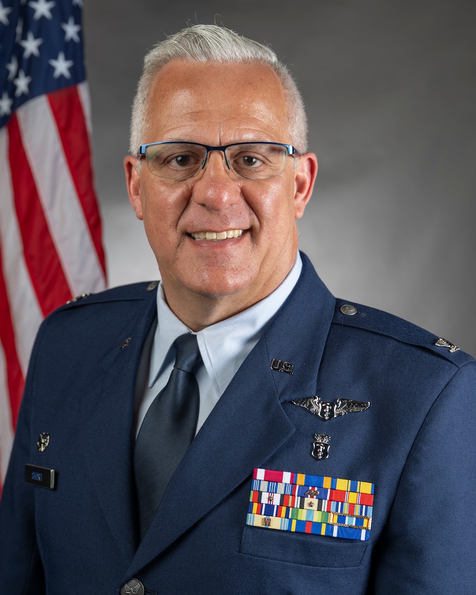 Official Photo of Col Yancy Short