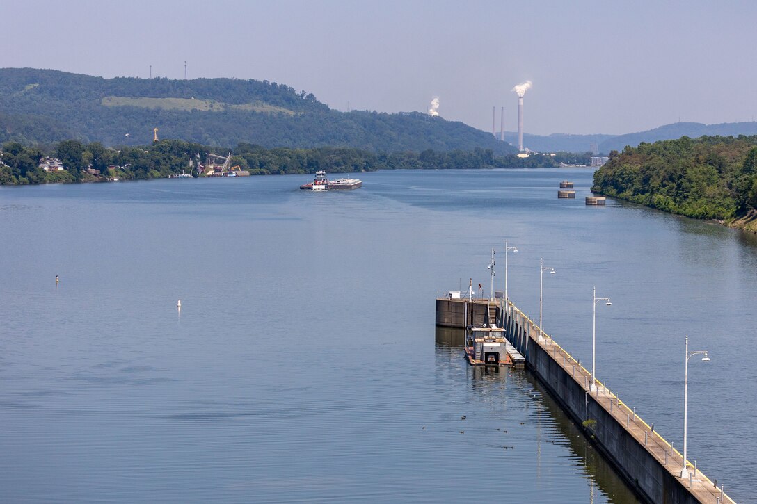An overhead view of the Ohio River.