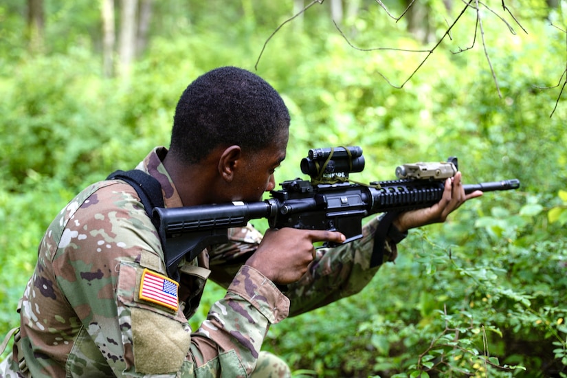 A Soldier with Charlie Company, 1st Battalion, 109th Infantry Regiment performs combat maneuvers during an exercise at Fort Indiantown Gap, Pennsylvania, July 26, 2025. The Soldiers trained in an intensive 96 hour force-on-force exercise to simulate combat against a capable adversary. (U.S. Army National Guard photo by Staff Sgt. Zachery Jockel)