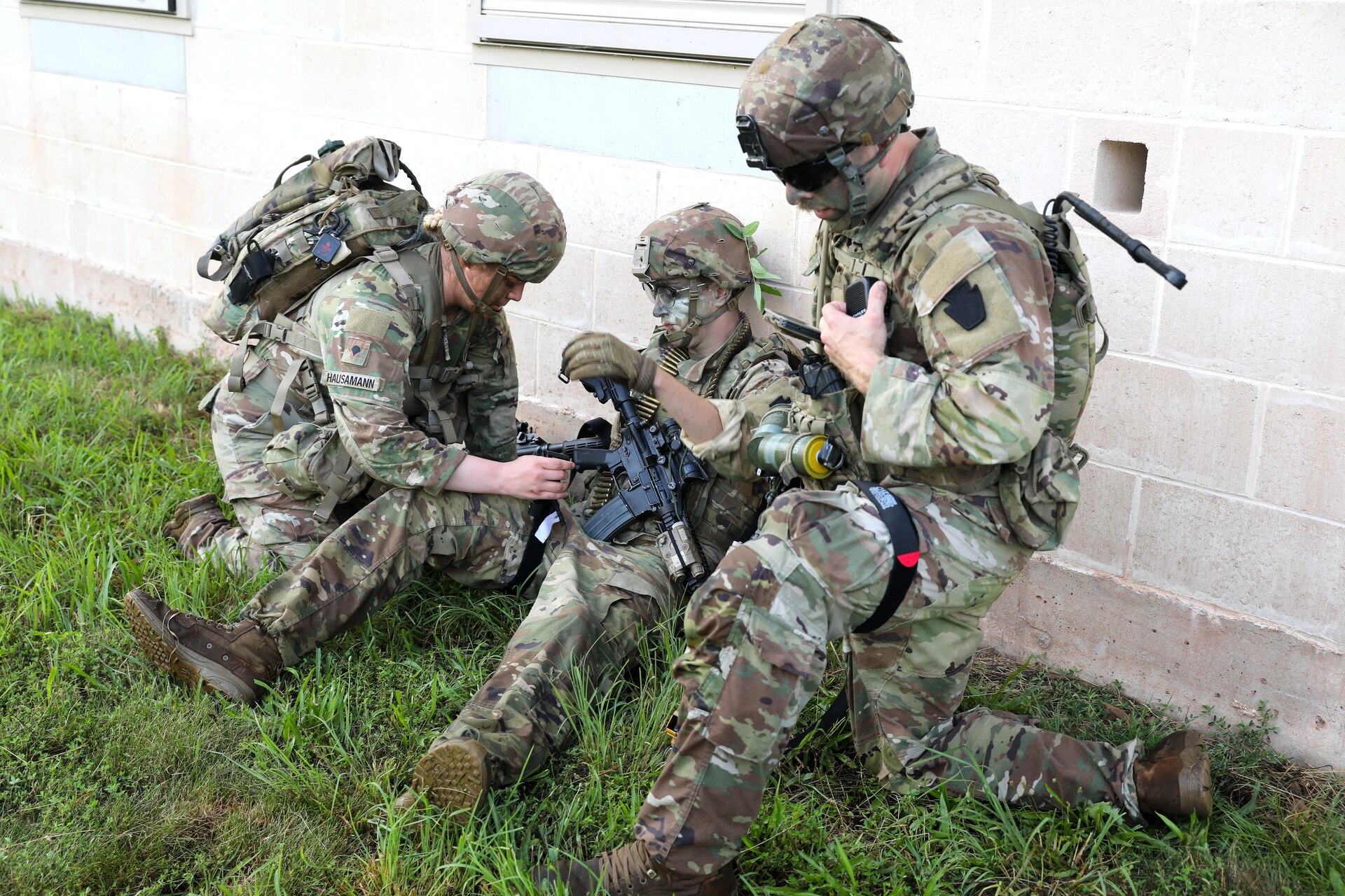 U.S. Soldiers with Charlie Company, 1st Battalion, 109th Infantry Regiment perform combat maneuvers against a simulated enemy force during an exercise at Fort Indiantown Gap, Pennsylvania, July 30, 2025. The Soldiers trained in an intensive 96 hour force-on-force exercise to simulate combat against a capable adversary. (U.S. Army National Guard photo by Staff Sgt. Zachery Jockel)
