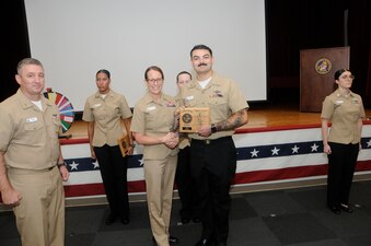 Sailor of the Quarter:
HM2 Richard Bailey
DCSS/Laboratory