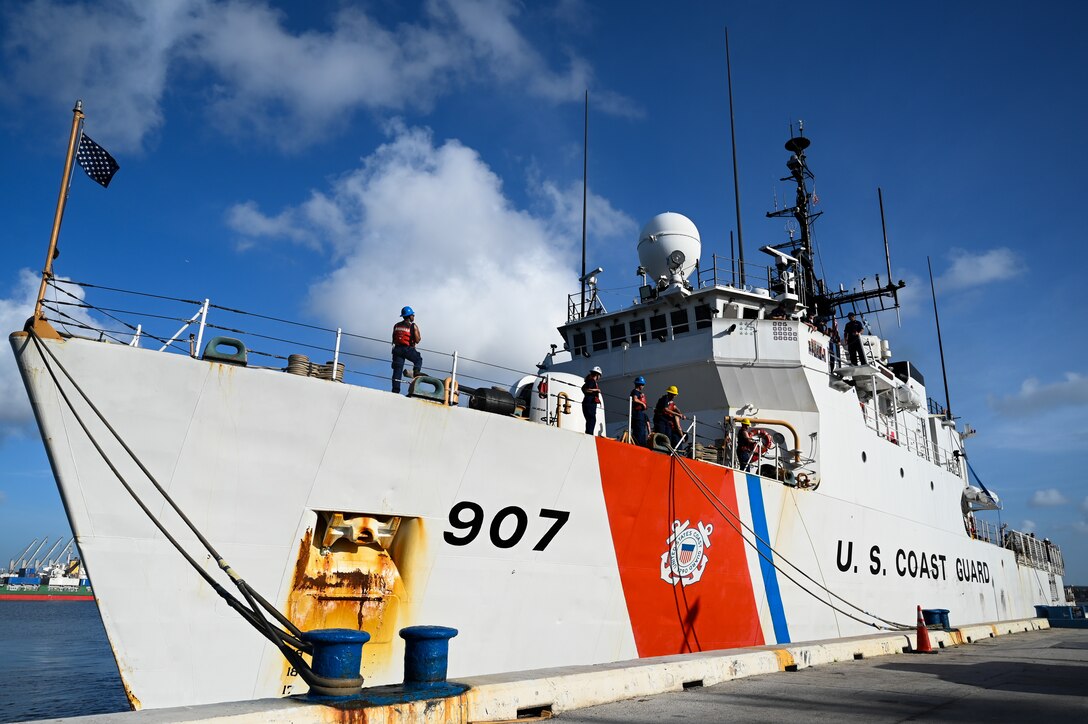 The U.S. Coast Guard Cutter Escanaba mooring at Port Everglades, Florida, on August 5, 2025. The seized contraband was the result of three separate interdiction in the eastern Pacific by Coast Guard crews. (U.S. Coast Guard photo by Petty Officer 3rd Class Jessica Walker)
