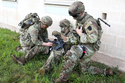 U.S. Soldiers with Charlie Company, 1st Battalion, 109th Infantry Regiment perform combat maneuvers against a simulated enemy force during an exercise at Fort Indiantown Gap, Pennsylvania, July 30, 2025. The Soldiers trained in an intensive 96 hour force-on-force exercise to simulate combat against a capable adversary. (U.S. Army National Guard photo by Staff Sgt. Zachery Jockel)
