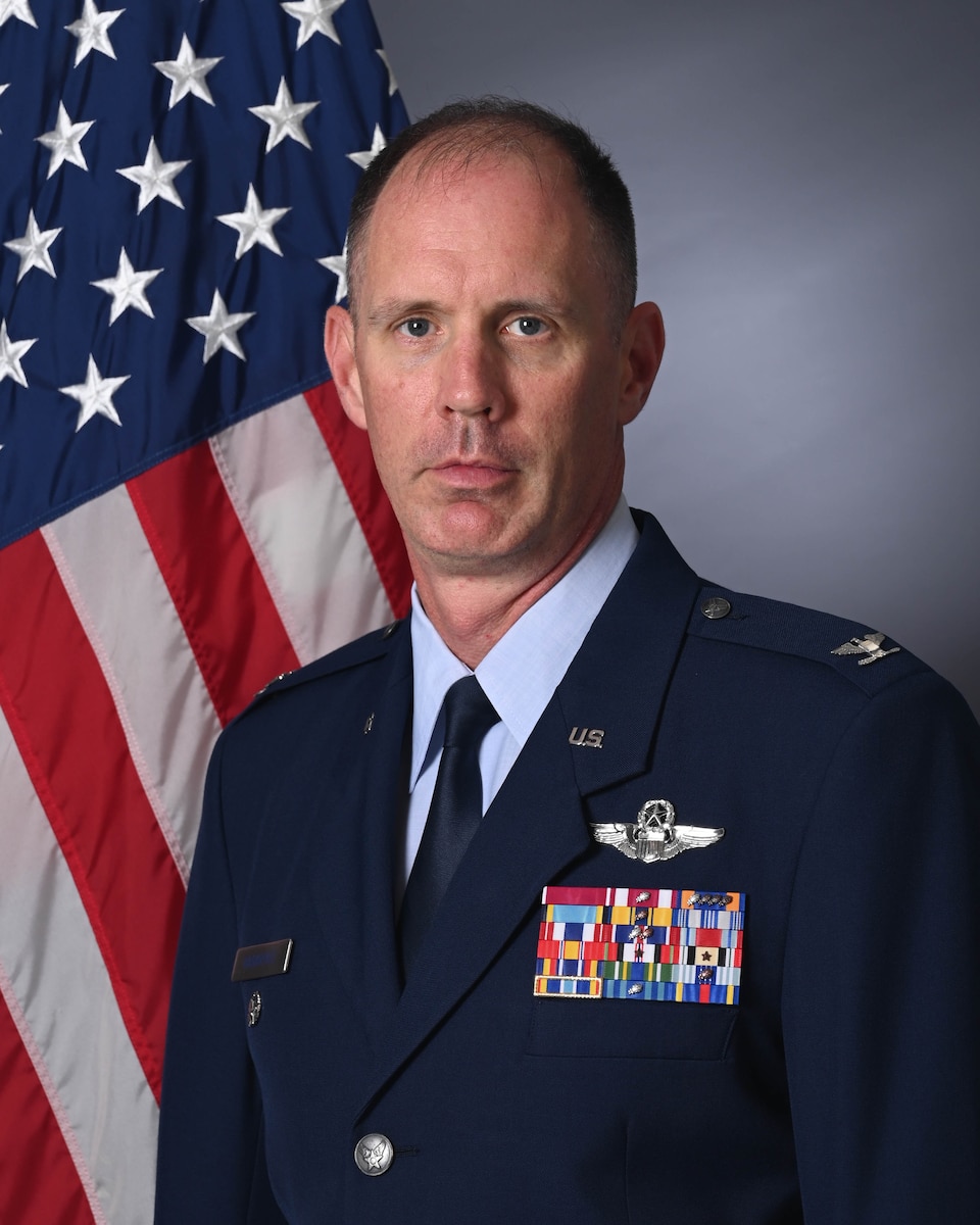 Official bio photo for Col. Peter E. Kasarskis, Inspector General for Air Combat Command.