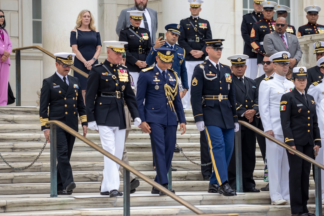 Marine Leaders of the Americas Conference 2025: Sunset Parade