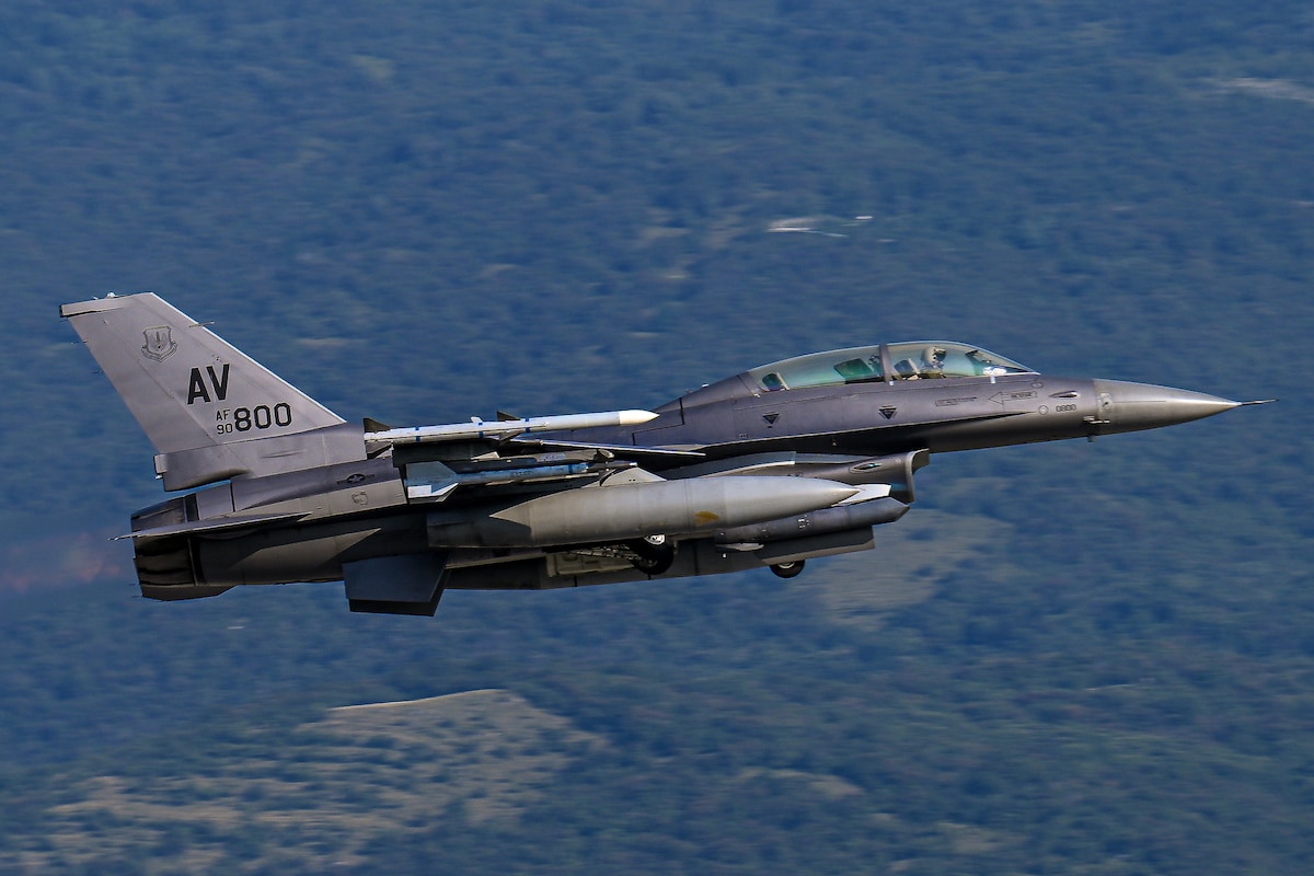 An F-16 takes off.
