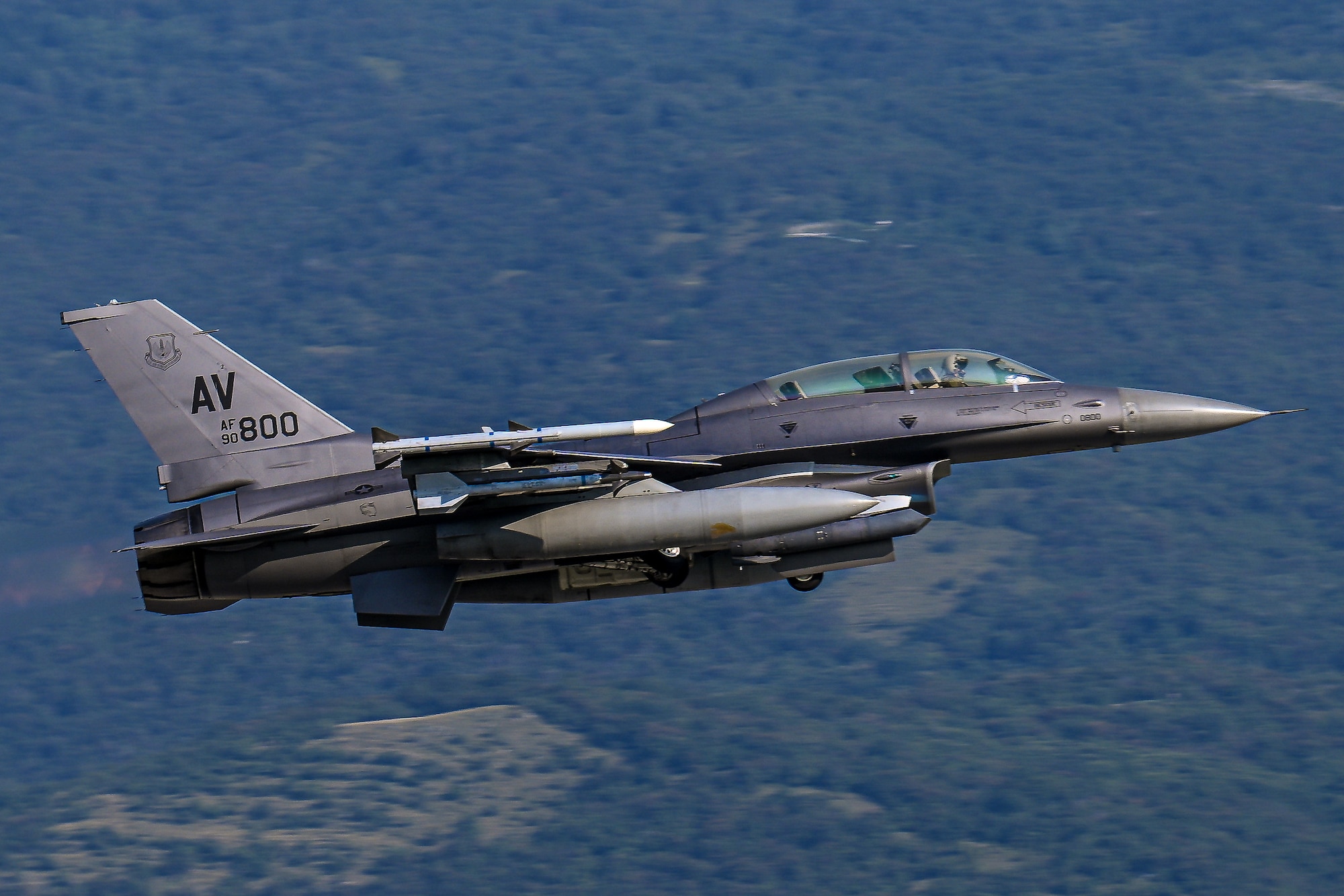 An F-16 takes off.