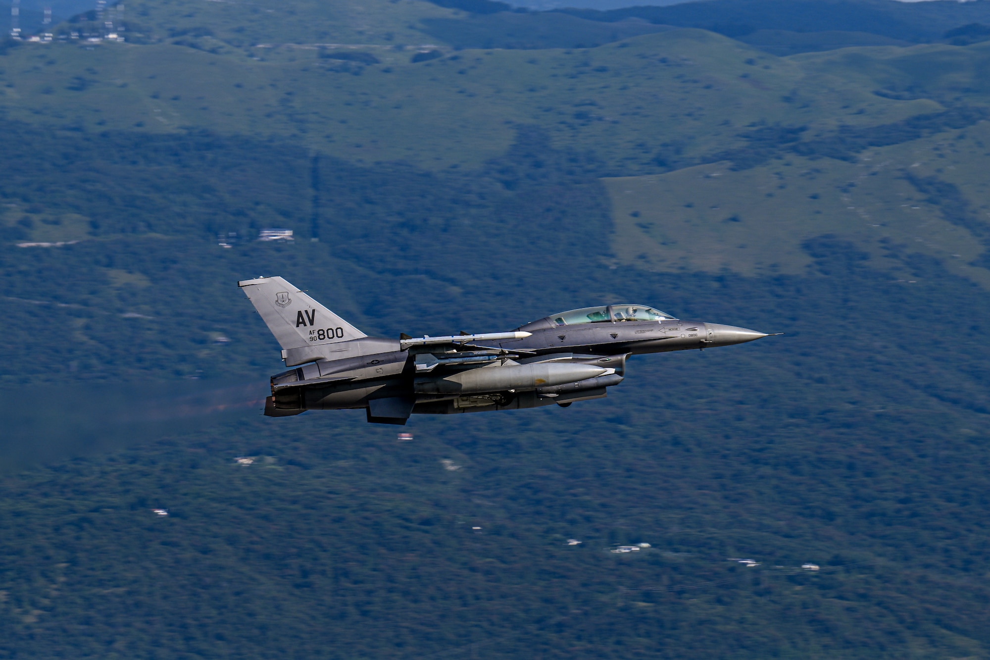 An F-16 takes off.