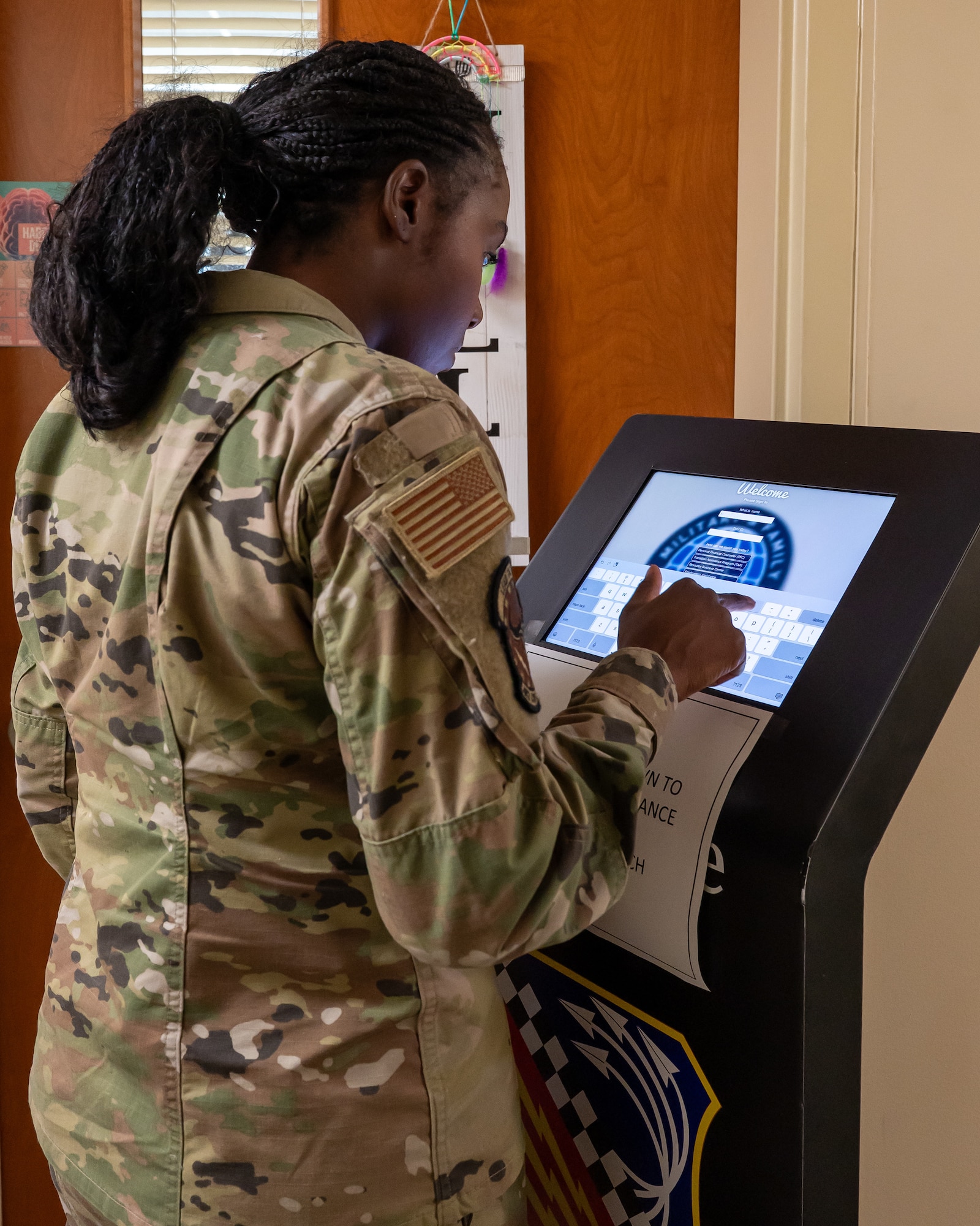 Staff Sgt. Kathrine Lender, 482nd Civil Engineer Squadron, signs in at the Military and Family Readiness Center at Homestead Air Reserve Base, Florida, Aug. 3, 2025. The M&FRC offers financial literacy tools such as workshops and one-on-one counseling to help service members and their families plan for a secure financial future.
(U.S. Air Force photo by Staff Sgt. Brianna Alvarez)
