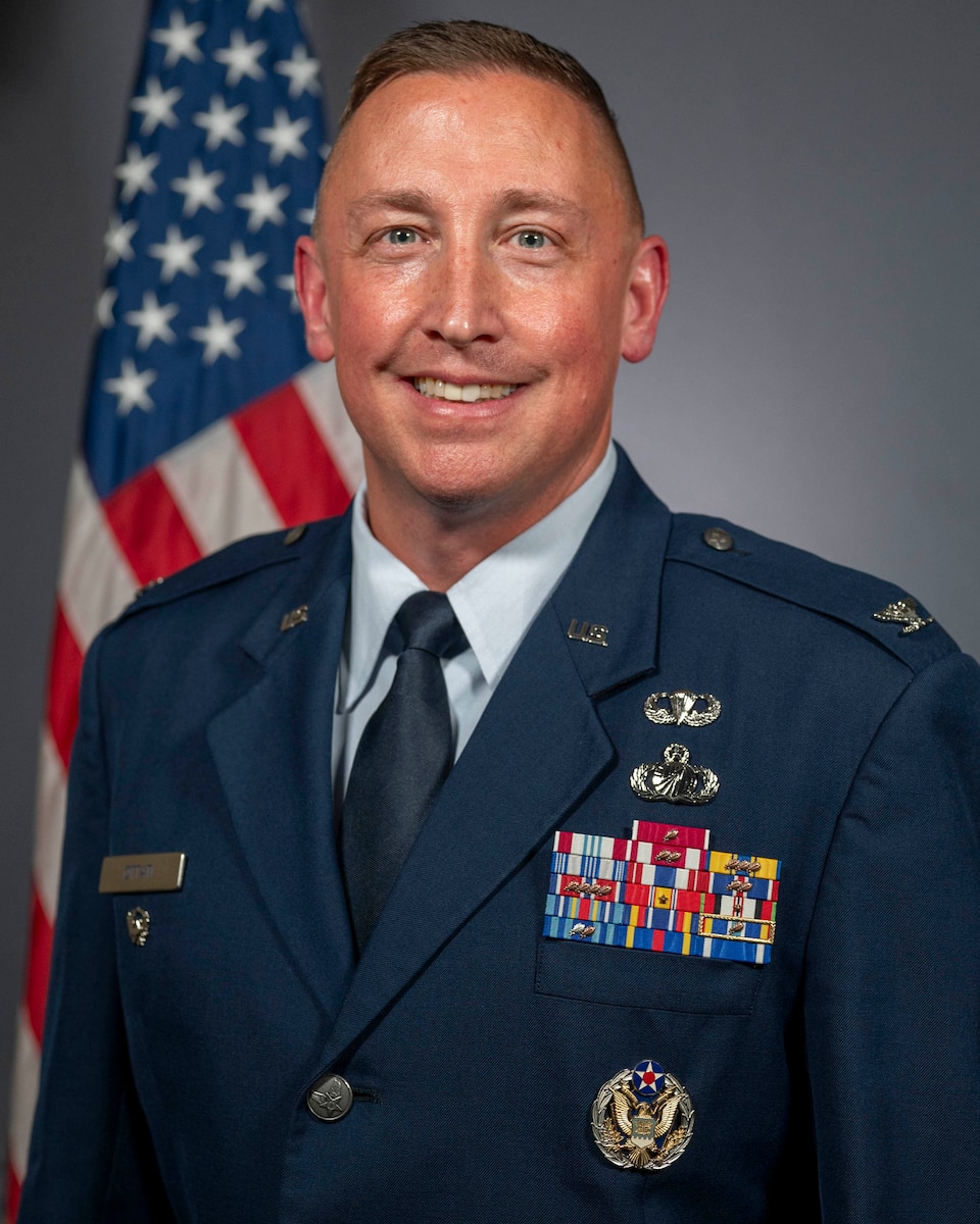 Col William Ottati headshot