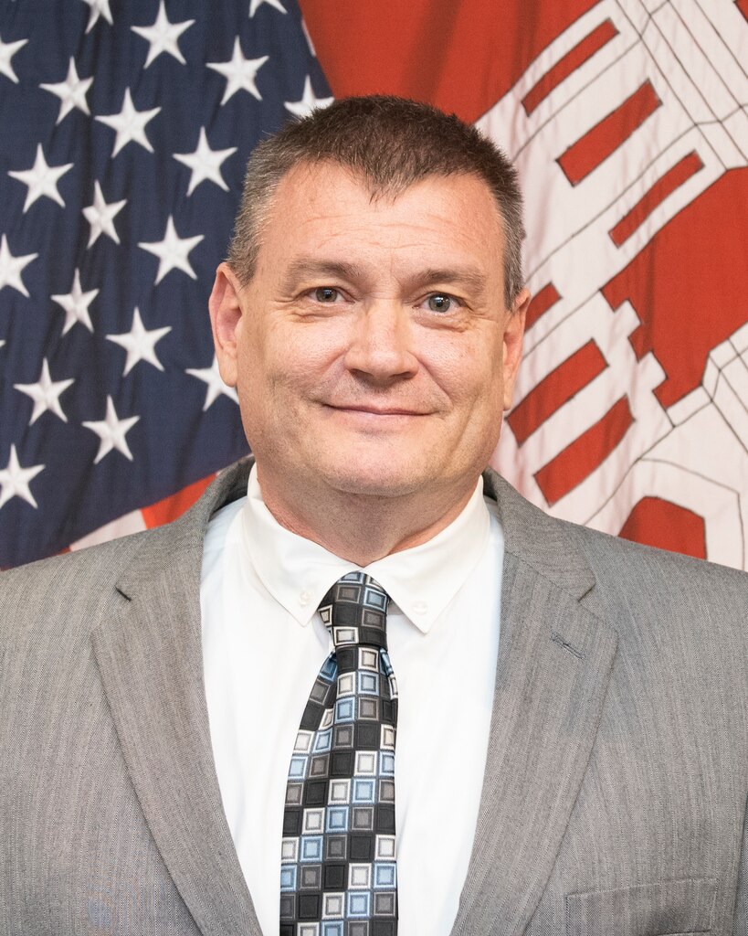 Official Portrait of Steven Daughtery