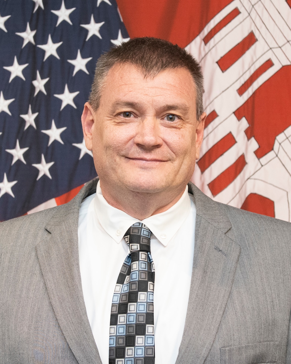 Official Portrait of Steven Daughtery