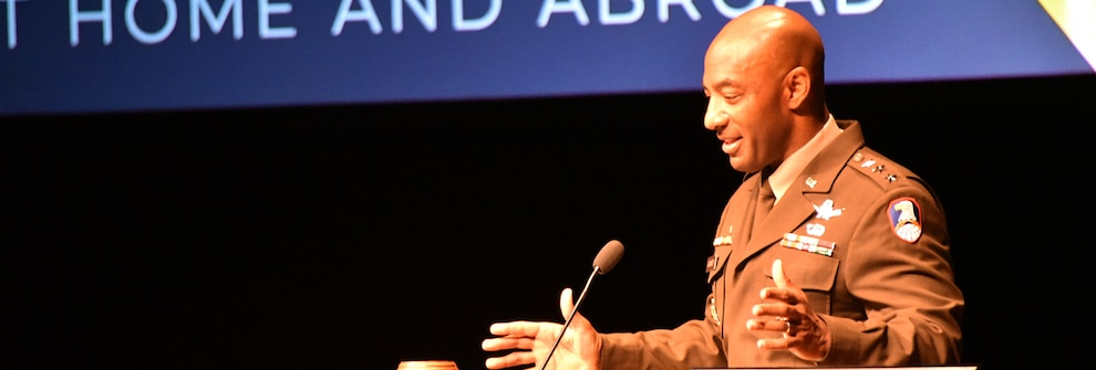 Gainey addresses 2025 SMD Symposium