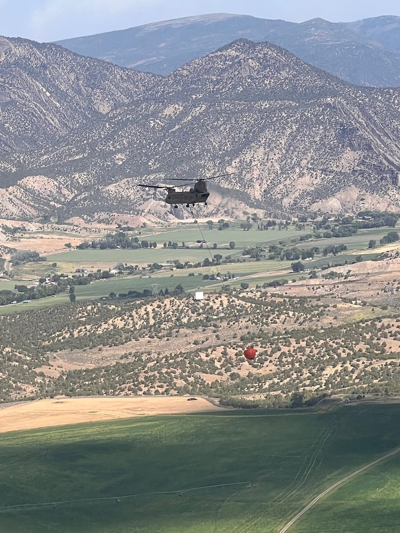 CH-47 Chinook