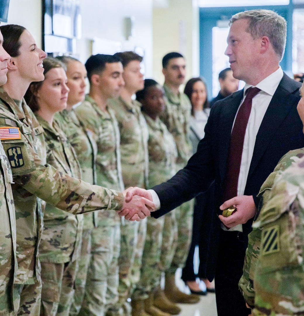 FORT STEWART, Ga.  — The Secretary of the Army recognized Winn Army Community Hospital staff members Thursday, Aug. 7, during a ceremony at the hospital.

The Honorable Dan Driscoll presented coins to several Winn Soldiers and civilians for their role in providing emergency medical care to five injured Soldiers after a shooting incident on the installation Wednesday, Aug. 6.