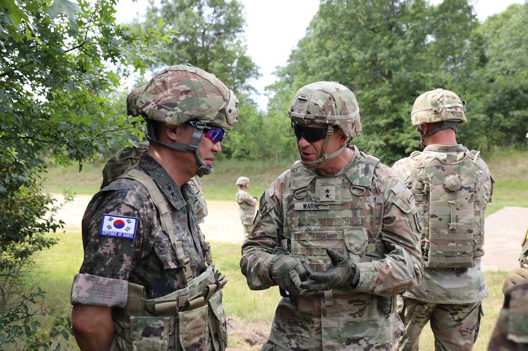 Republic of Korea and U.S. Army Commanders Emphasize Wet Gap Crossing Operations