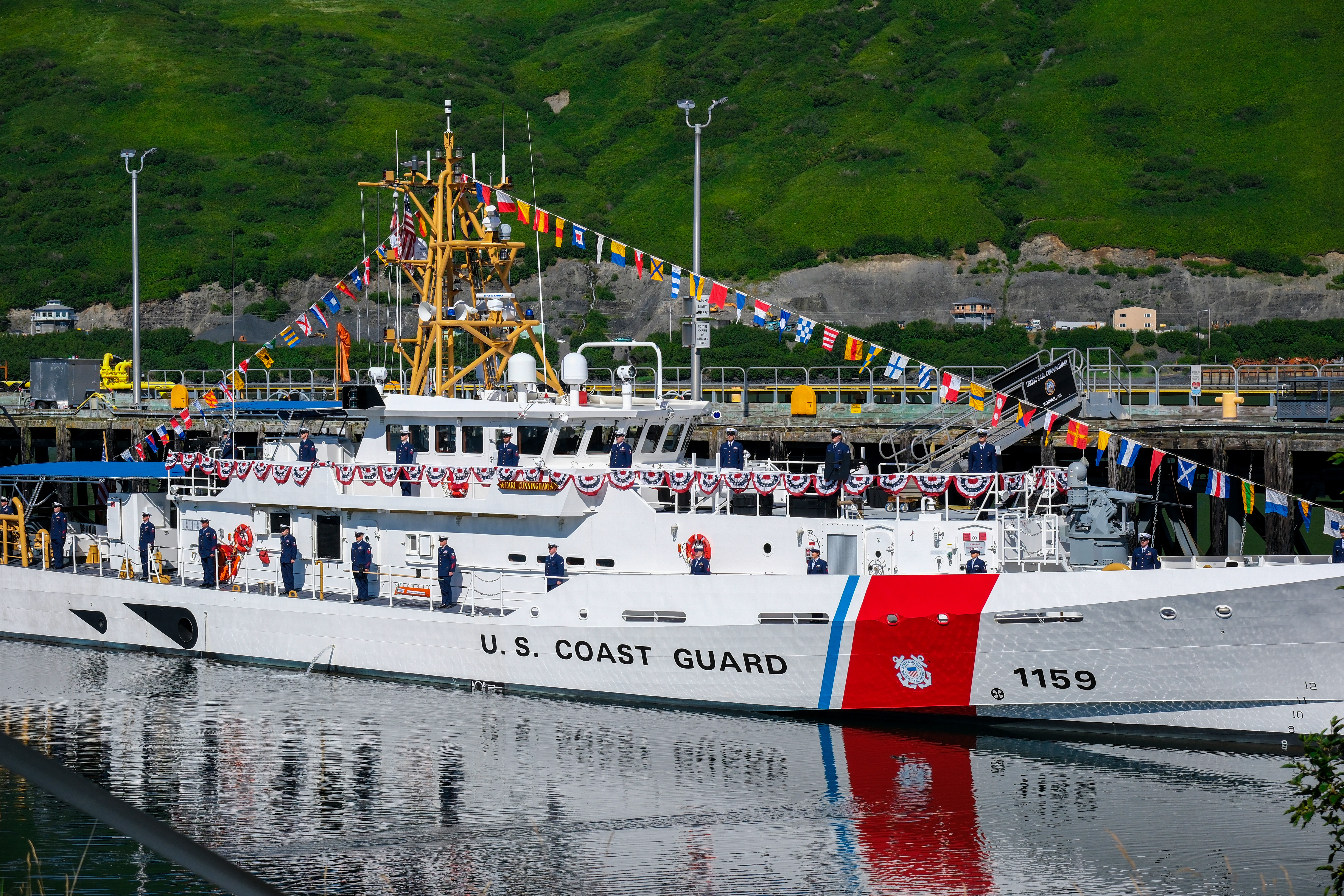 Coast Guard commissions Coast Guard Cutter Earl Cunningham (WPC