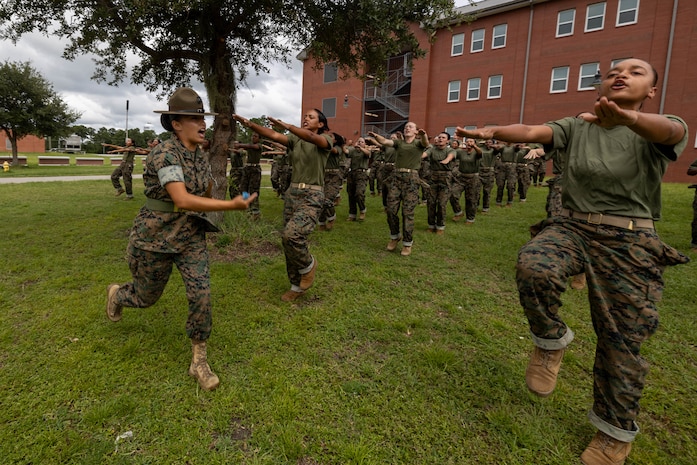 Lejeune High School MCJROTC Visits the ISMT