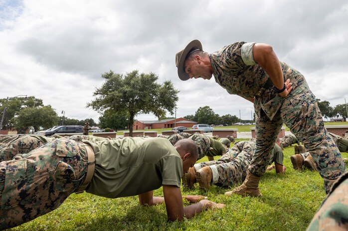 Lejeune High School MCJROTC Visits the ISMT