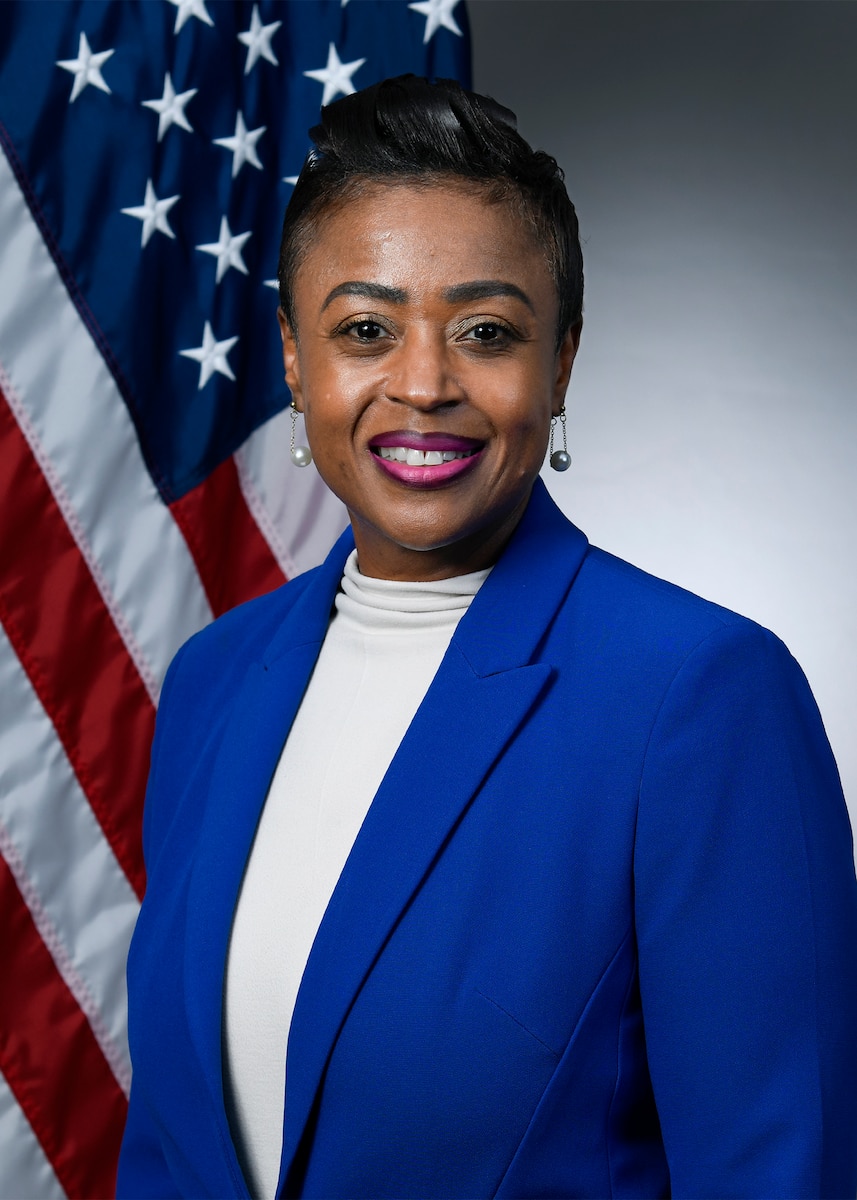 Vouionette Burns-Harris official photo