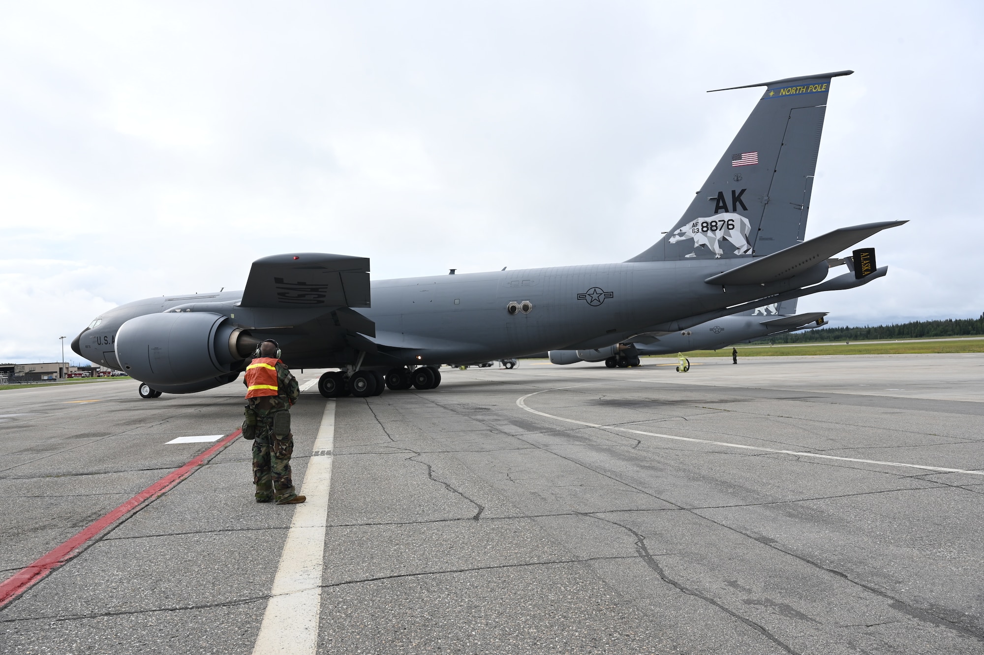 A 168th Wing crew chief launches an Alaska Air Natioanl Guard KC-135 Stratotanker during Arctic Raven 25-1 in support of Resolute Force Pacific (REFORPAC).