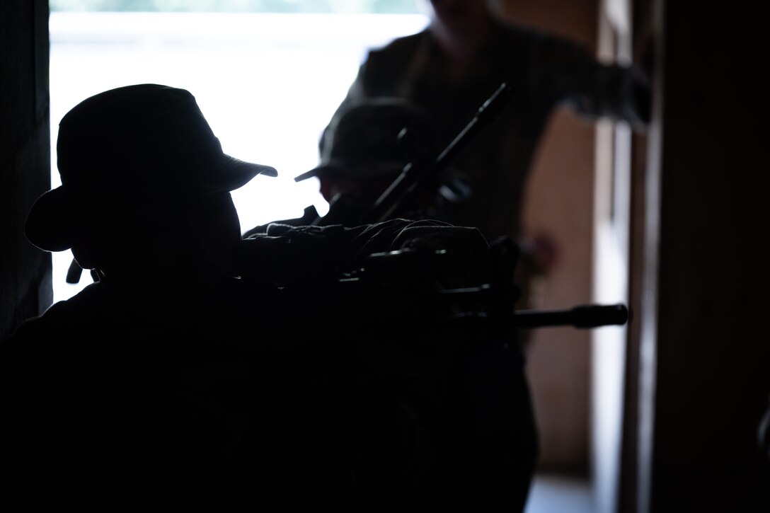 Republic of Korea Marines clear a hallway during bilateral military operations in urban terrain training during the Korean Marine Exercise Program 25.2 in Pocheon, South Korea, July 25, 2025. KMEP is conducted regularly between the ROK and U.S. Marine Corps to increase their combined capabilities through realistic training geared towards deterrence and maintaining peace in the Indo-Pacific. (U.S. Marine Corps photo by Lance Cpl. Van Hoang)