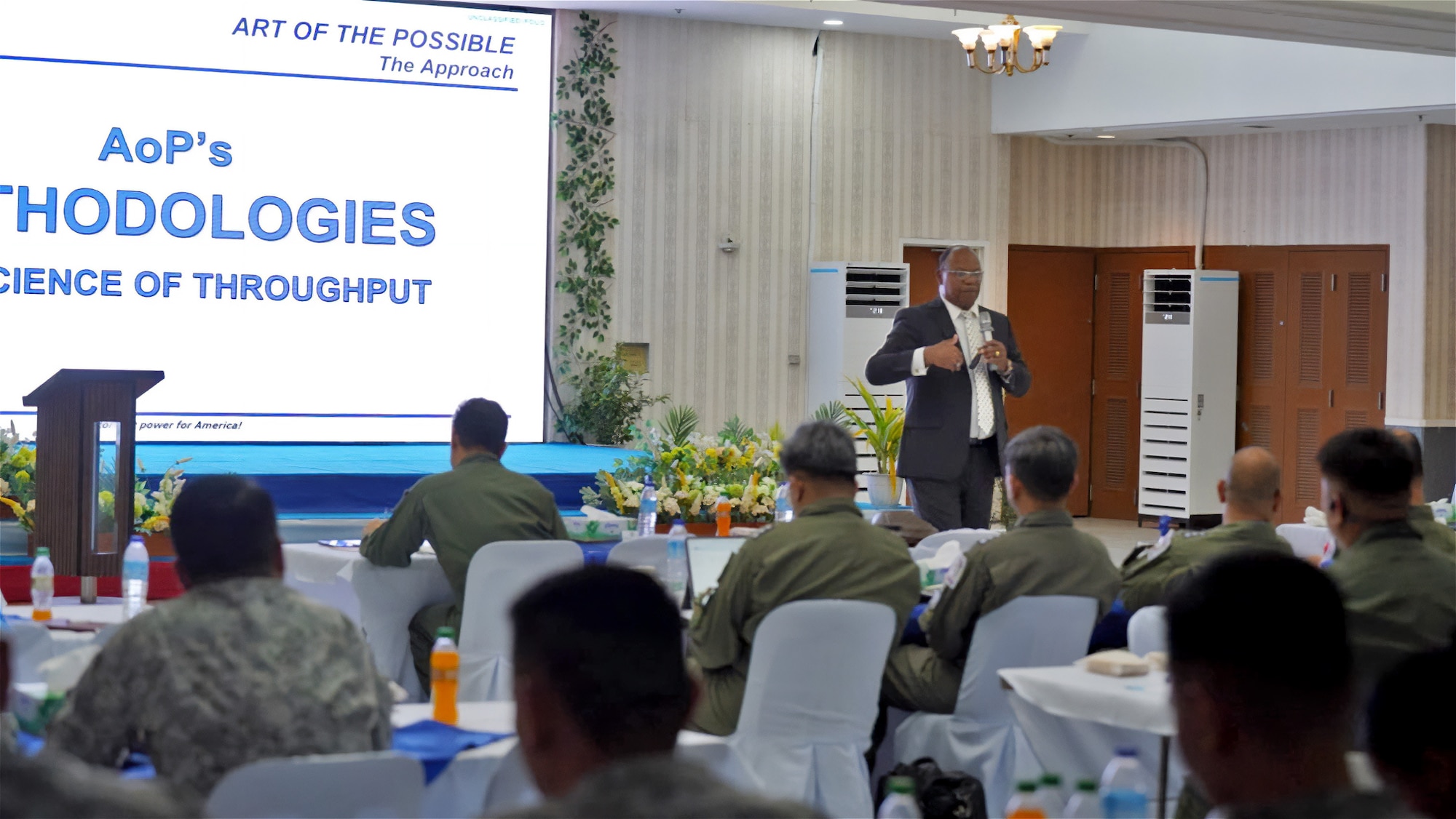 Ron Brown making a presentation in front of Philippine military personnel at the conference.