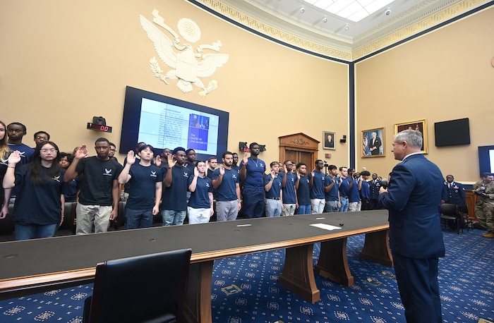 Deputy Commander of Air Force Recruiting Service Brig. Gen. Craig McPike hosts a swearing in ceremony for members of the Delayed Entry Program at the Rayburn Office Building, Washington, D.C. Aug 15, 2025. (U.S. Air Force photo by Andy Morataya)