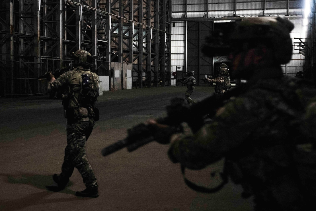 Navy SEALs and Marine Raiders Enhance Combat Readiness during joint training as part of Exercise Talisman Sabre 25.