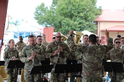 144th Army Band led by CW4 Shasteen at Veterans and Gold Star Families Day