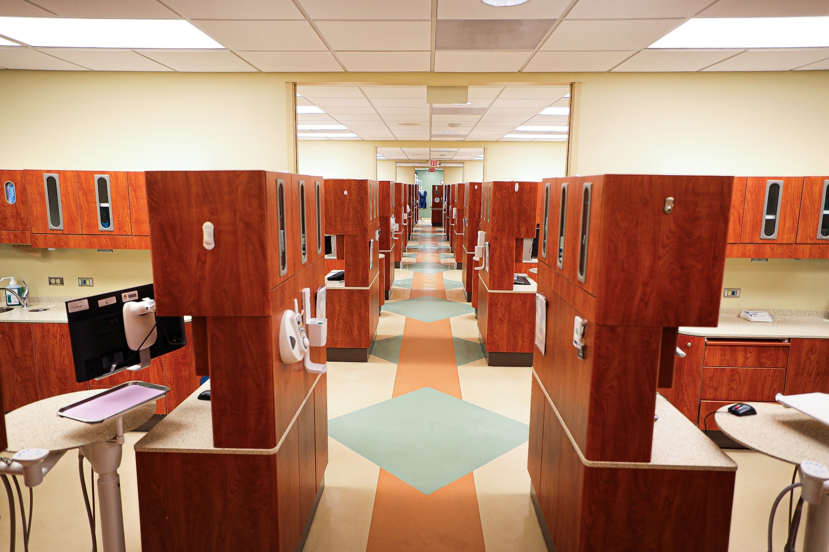 The back bay layout at Custer Hill Dental Clinic allows an entire dental team to work efficiently across multiple operatories, streamlining care and maximizing readiness.