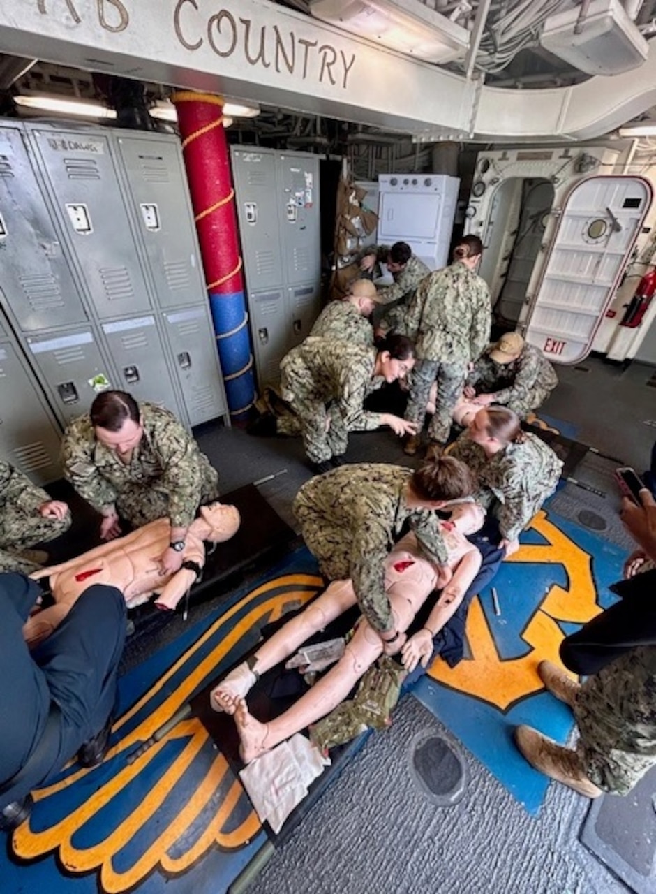 CRTS Teams Conduct Amphibious Familiarization Training Aboard USS Boxer