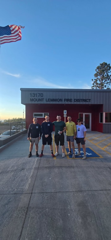 Army Reserve officers, civilian rescue dehydrated hiker near Mount Lemmon, Arizona