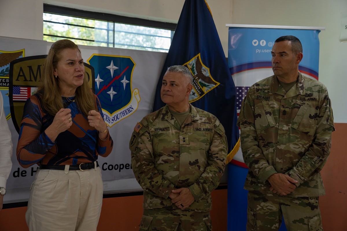 Paraguayan Minister of Health Dr. Maria Teresa Baran delivers remarks during a donation ceremony at the Unidad de Salud de la Familia Tarumandy in Luque, Paraguay, Aug. 13, 2025. The donation of dental and vision equipment was part of AMISTAD 2025, a medical readiness mission emphasizing partnership and long-term community benefits. (U.S. Air Force photo by Andrea Jenkins)