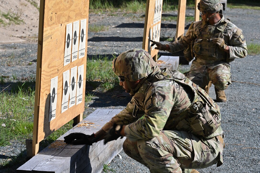 USAREUR-AF Best Squad Competition: M4 Zero and M17 Pistol Qualification
