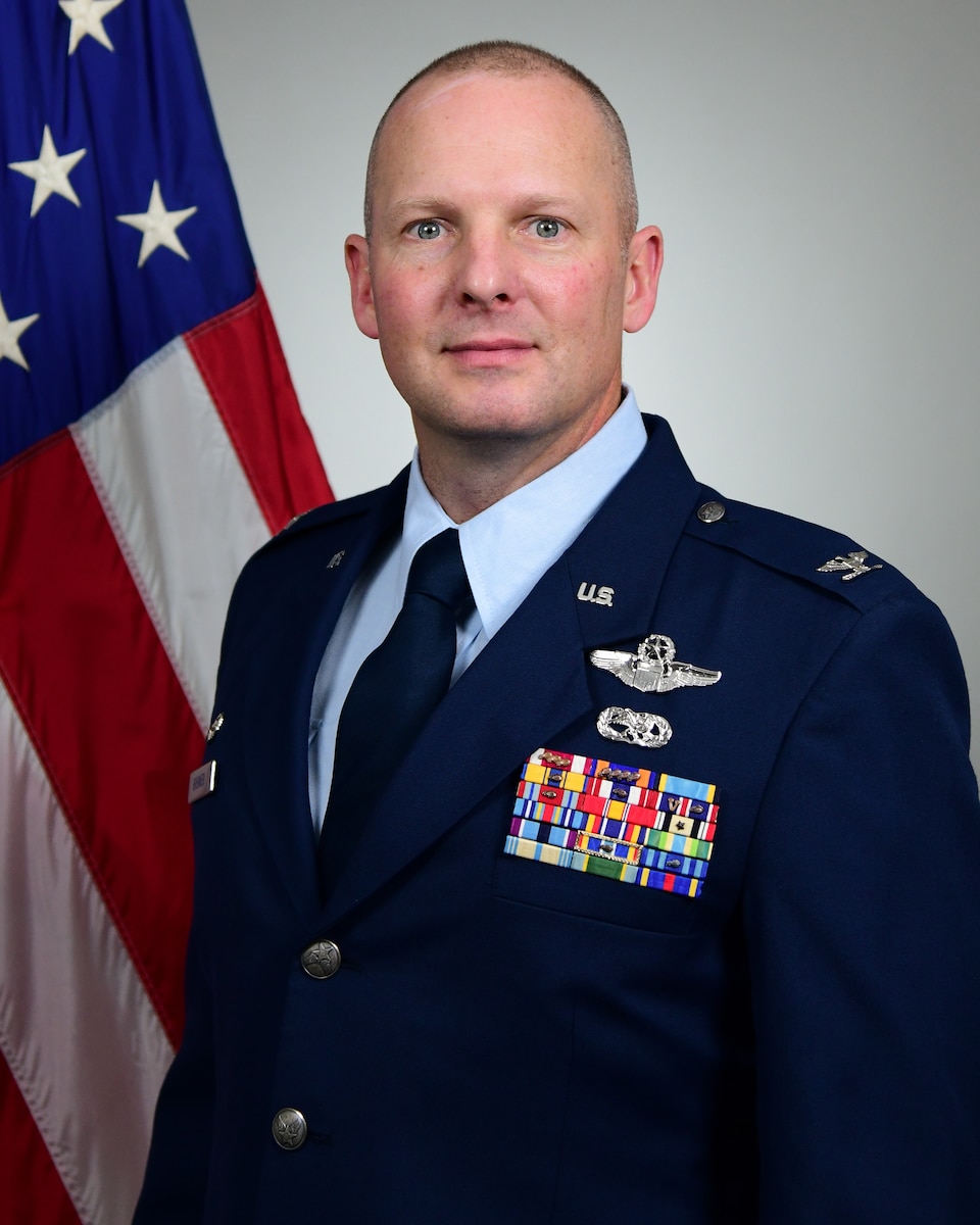 Colonel Matthew Brenner, Deputy Commander of the 105th Airlift Wing, official headshot.