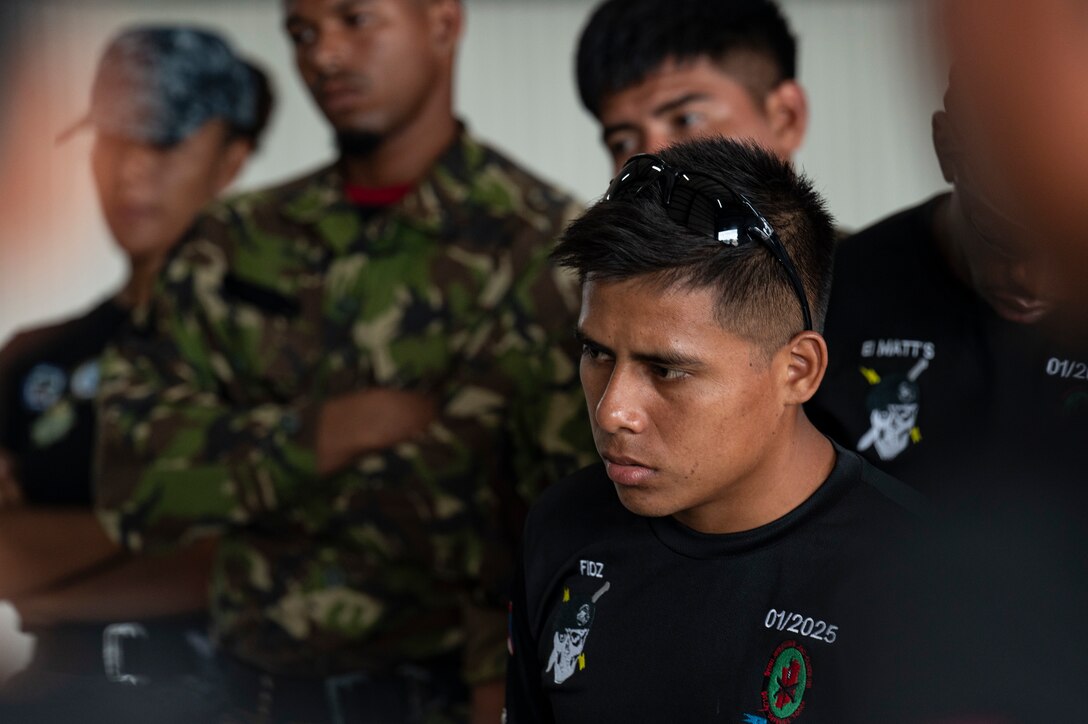 A Belize Defence Force special forces member participates in a tactical combat casualty care class during exercise exercise AGILE BEAR 25, Belize City, Belize, Aug. 4, 2025. AGILE BEAR, led by Joint Task Force-Bravo, provides critical subject matter expert exchanges in disaster response and counter transnational criminal organization activities preparing U.S. Southern Command’s Situational Assessment Team, 1st Battalion, 228th Aviation Regiment, and Belize and NATO partners for a collaborative response in times of crises. (U.S. Air Force photo by Staff Sgt. Sadie Colbert)