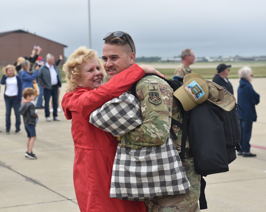 Friends and family welcome home members of the 914th Air Refueling Wing, Aug. 20, 2025, at the Niagara Falls Air Reserve Station, New York, following a four-month deployment overseas supporting global operations.