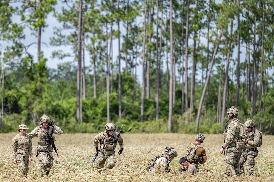 Servicemembers from the 23rd Wing and Marine aviation units held a joint combat search and rescue task force (CSARTF) exercise on Aug. 7, 2025, at Moody Air Force Base’s new Kight Training Range.
