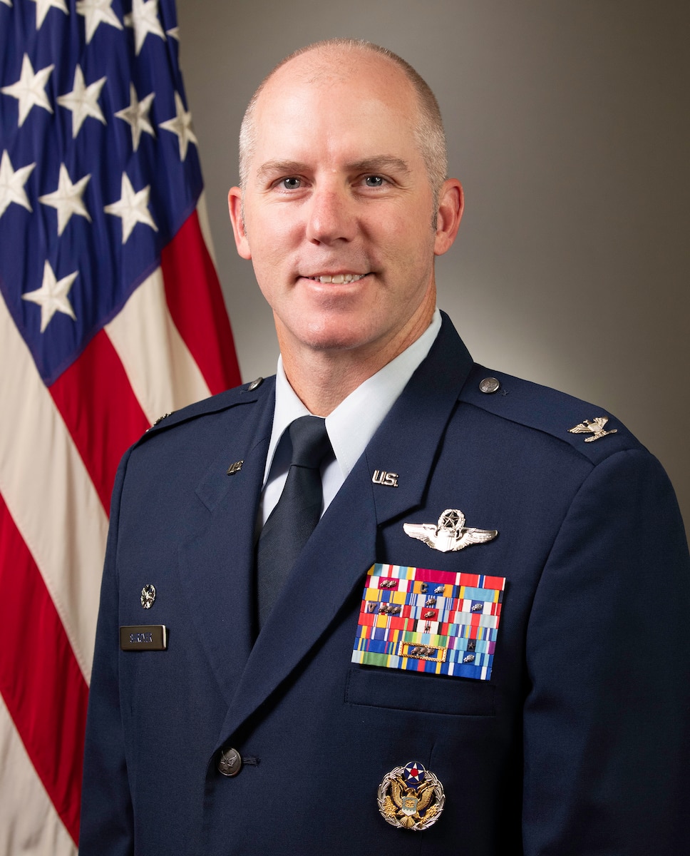 Col. Brandon Shroyer biography photo