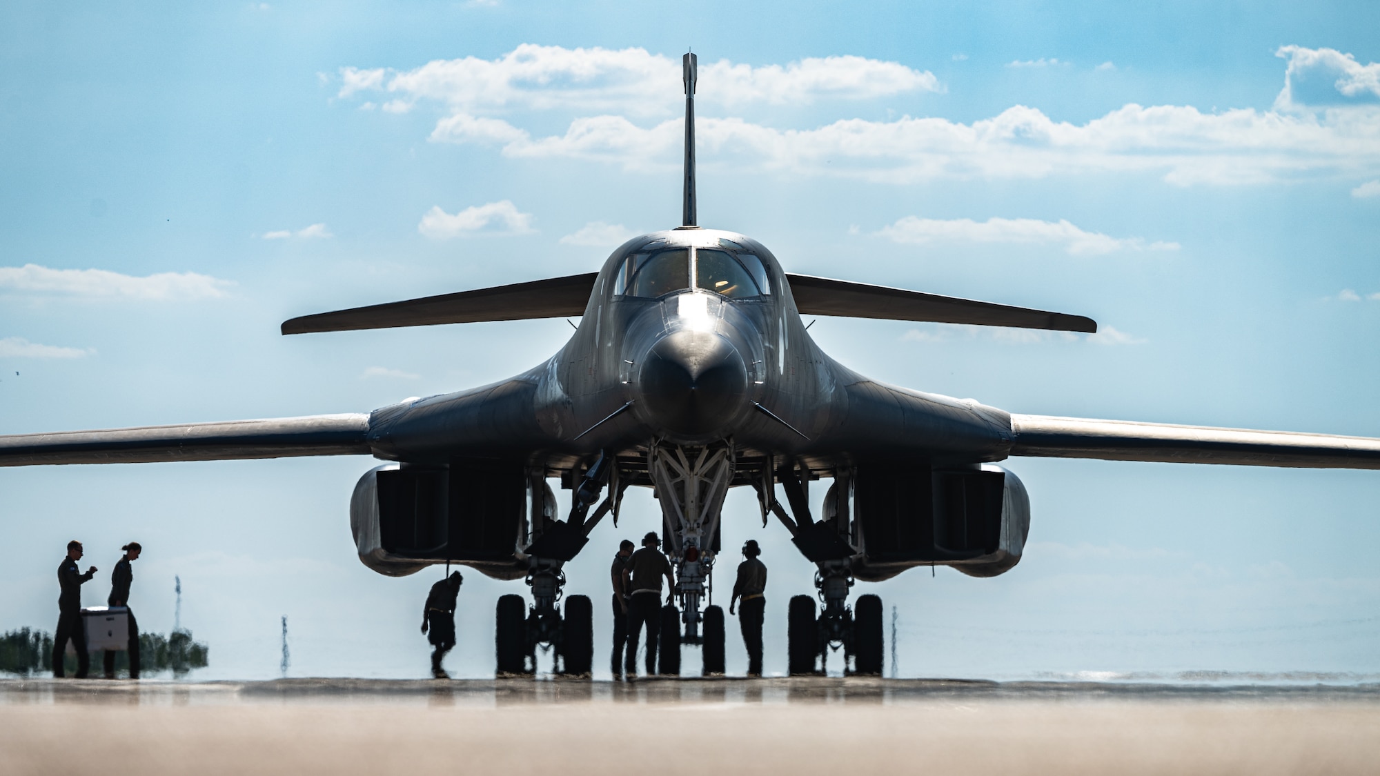 A U.S. Air Force B-1B Lancer assigned to the 345th Expeditionary Bomb Squadron is photographed after landing at Dyess Air Force Base, Texas, Aug. 22, 2025. Three bombers deployed for Bomber Task Force Europe with a total force integration team composed of roughly 30% active-duty and 70% reserve Airmen from the 7th Bomb Wing and 489th Bomb Group. (U.S. Air Force photo by Senior Airman Jade M. Caldwell)