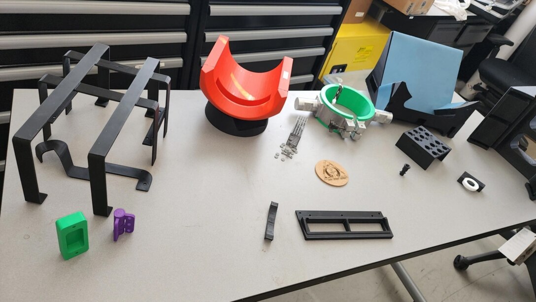 Examples of 3D printed items.