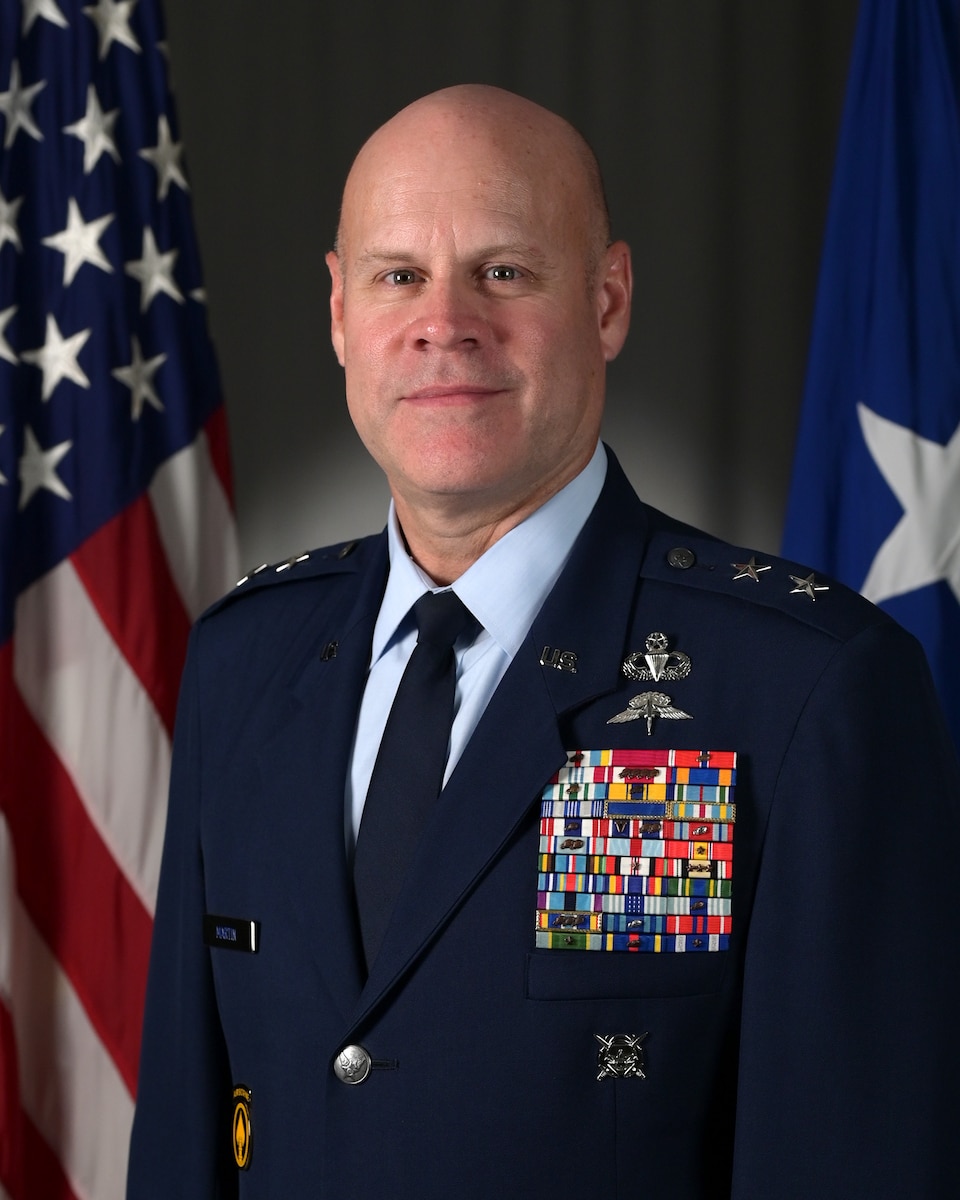 This is the official portrait of Maj. Gen. Michael E. Martin.